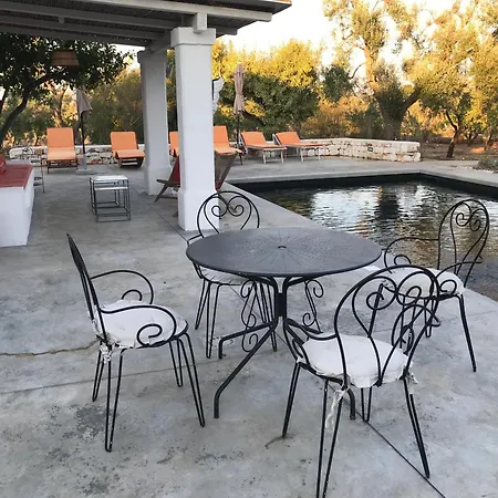 L'annamarco Private Storical Trullo And With Large & Swiming-pool Villa *