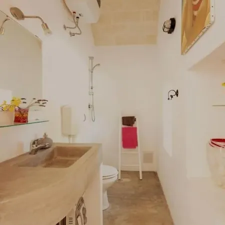 L'annamarco Private Storical Trullo And With Large & Swiming-pool Villa